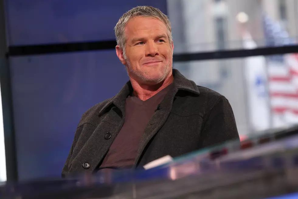 Green Bay + Minnesota QB Brett Favre: Kids Under 14 Shouldn’t Play Tackle Football