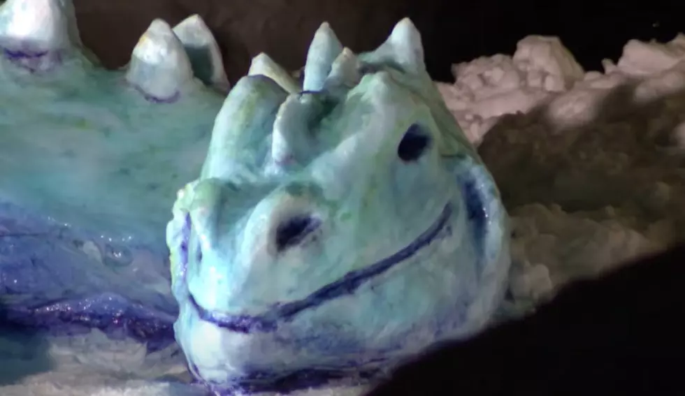 California Man Embraces First Minnesota Winter By Creating Huge ‘Snowasaurus’