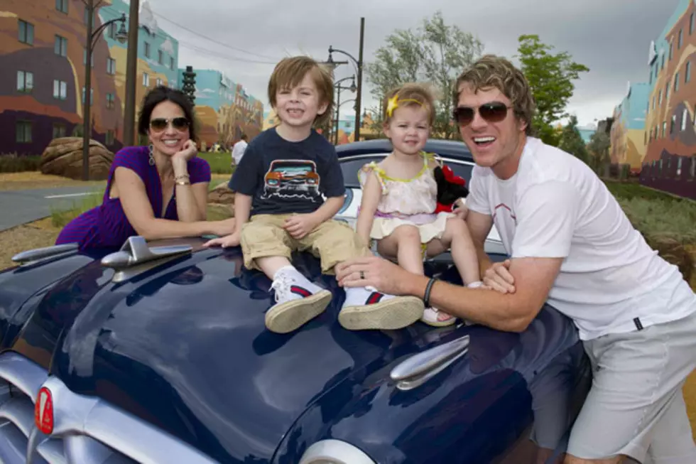 Rascal Flatts’ Joe Don Rooney and Wife Expecting Baby No. 3