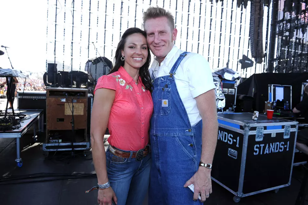 Joey + Rory Celebrate Career Milestone With No. 1 ‘Hymns’ Album