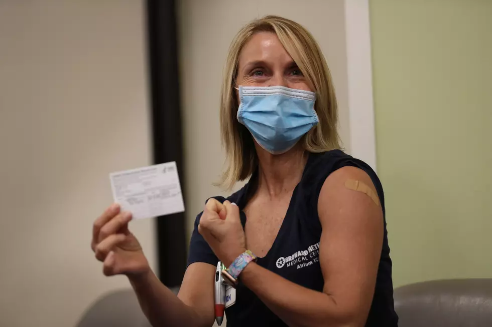 BBB: “Don’t Share Your Vaccination Card On Social Media”