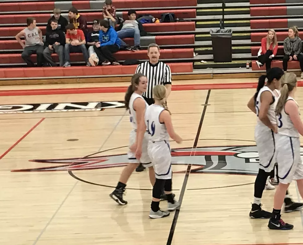 Scott and Quam Put on a Show in Kenyon