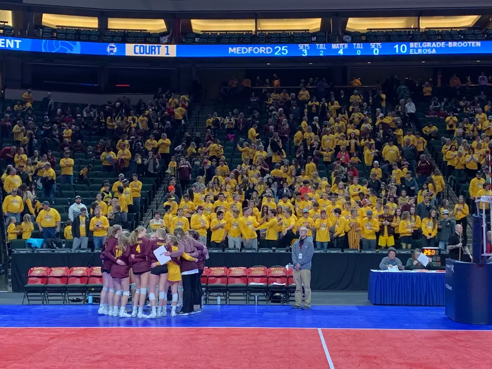 Medford Volleyball Sweeps Into Semifinals