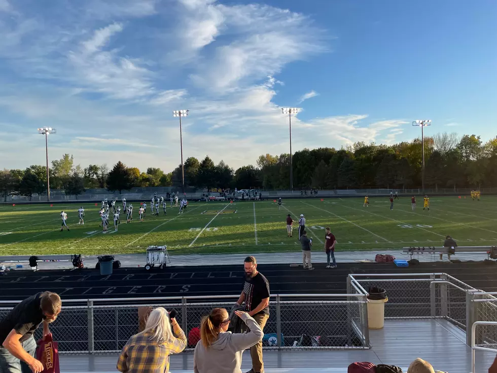 Stewartville Football Defeats Faribault on Parents Night