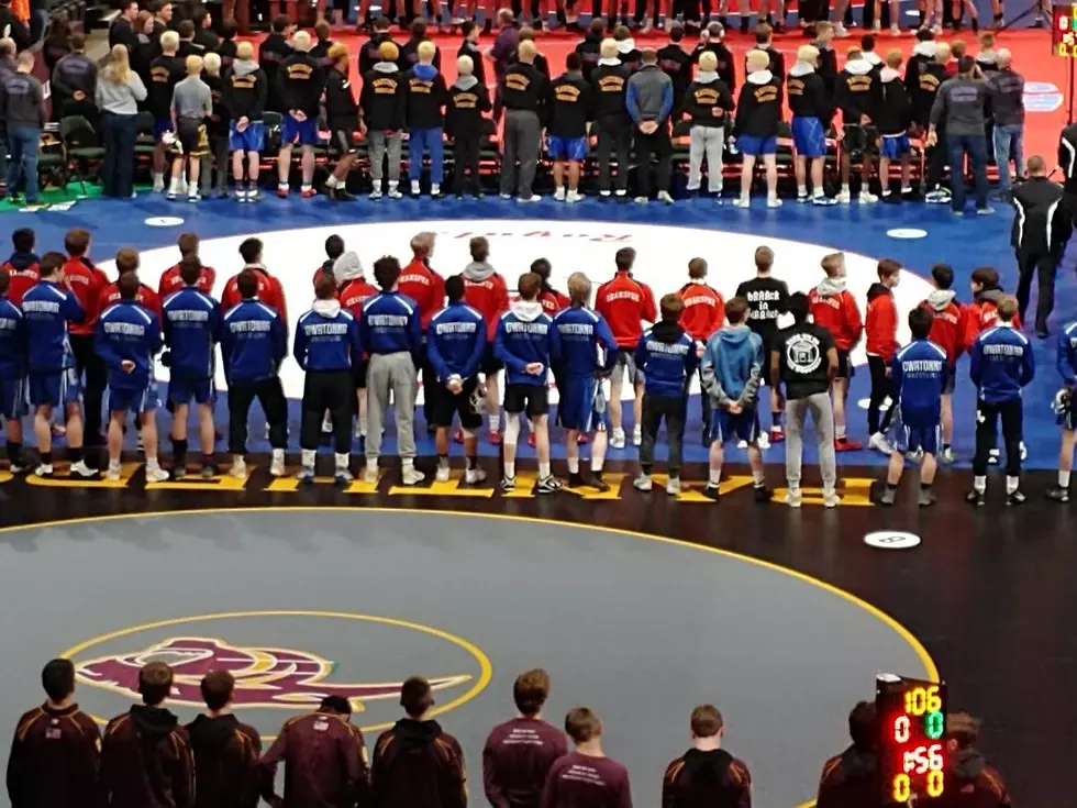 Noeldner Does it Again; Huskies Wrestlers Advance