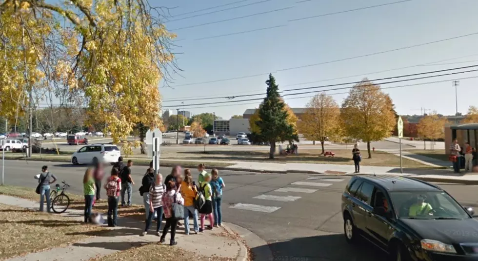 Do You Have to Obey School Speed Zones During the Summer?