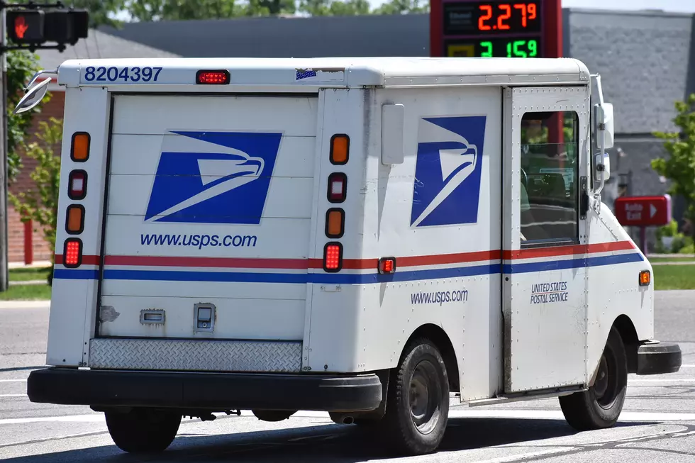 You’ll Want to Know These Deadlines So Your Holiday Packages Arrive On Time